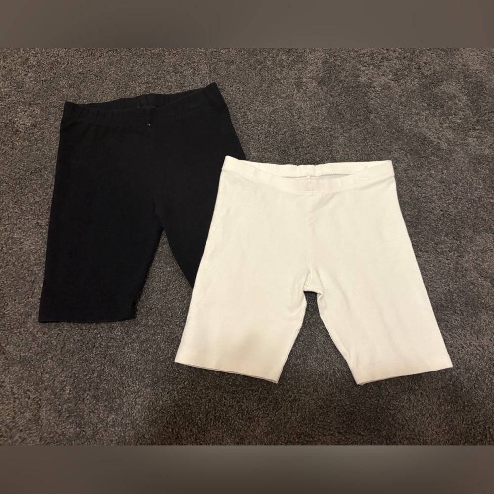 Bundle - 2 girls’ bike shorts